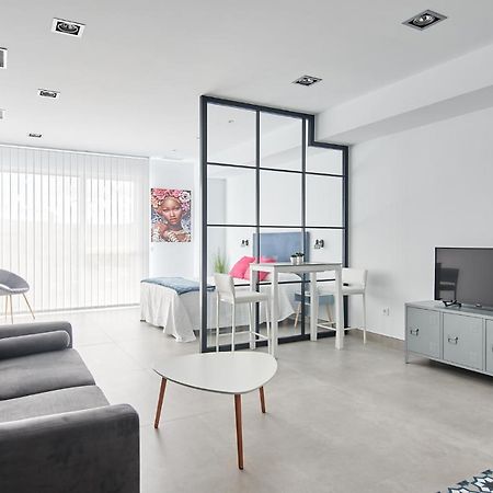 9 Nidos Centrica Suites - Nuevo Plasencia Exterior foto